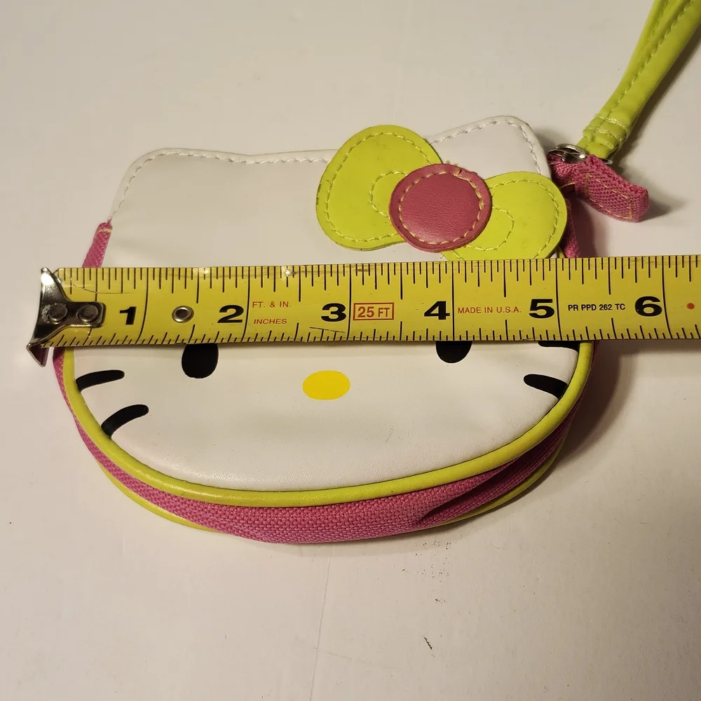 Hello Kitty White, Green and Pink Kids Wristlet Purse - Picture 6 of 9
